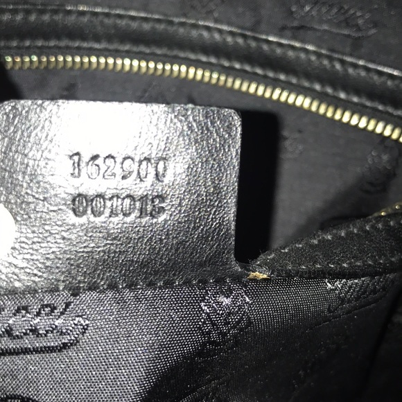 Gucci Pelham Python Snake Skin Medium Shoulder Bag - Picture 7 of 8